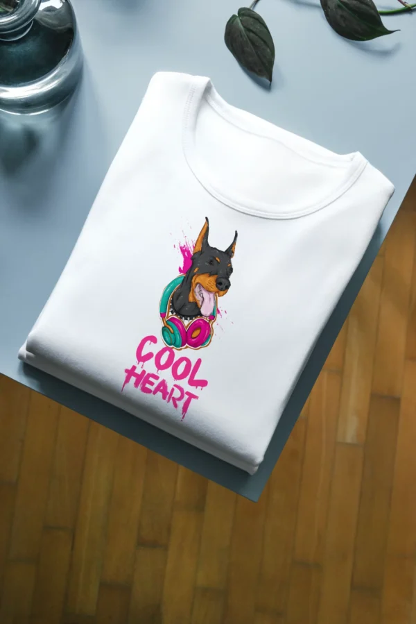 T-shirt Cool Heart design chien avec écouteur